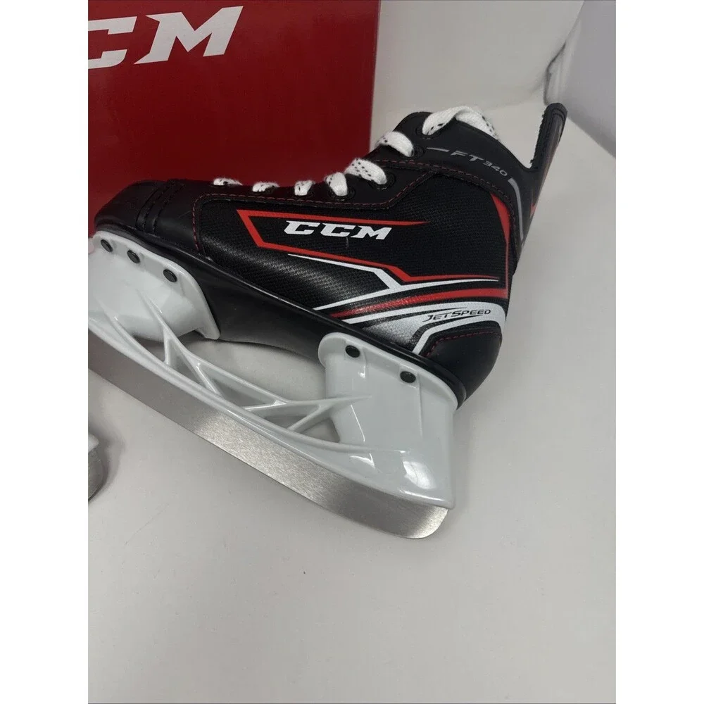 CCM FT340 YOUTH 12 D YT Jet speed Ice Hockey Player Skates BOX NICE Red Black